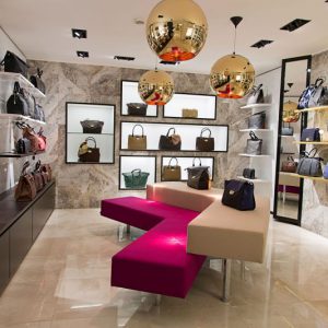 Mẫu nội thất Showroom túi sách